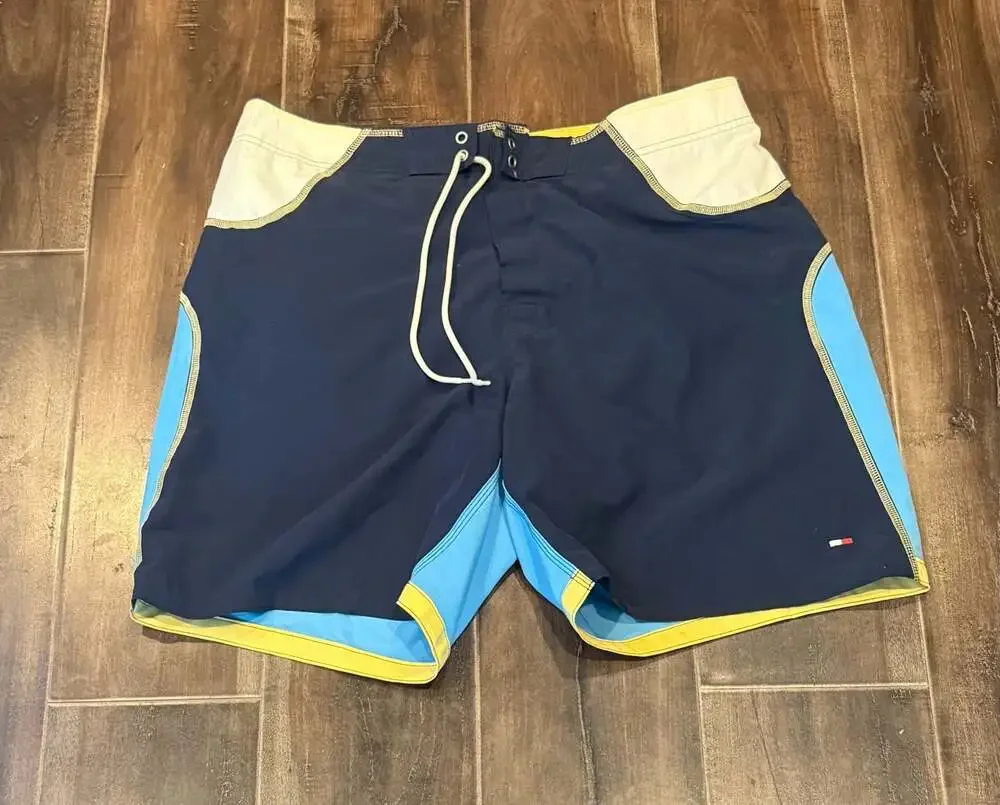 Tommy Hilfiger Vintage Colorblock Board Shorts